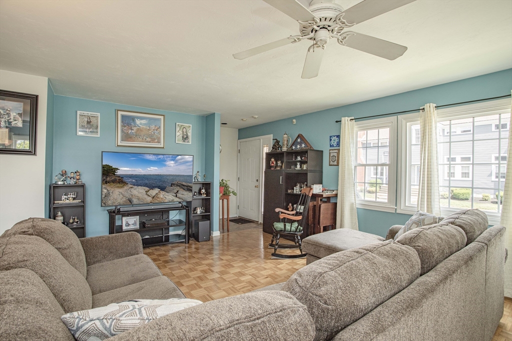 501 Auburn Street # 401