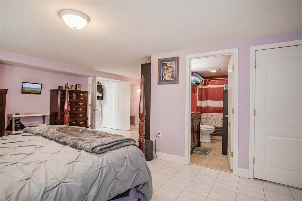 501 Auburn Street # 401