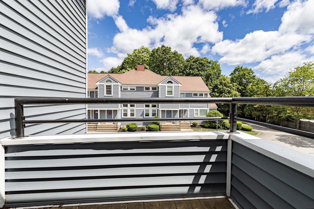 501 Auburn Street # 401