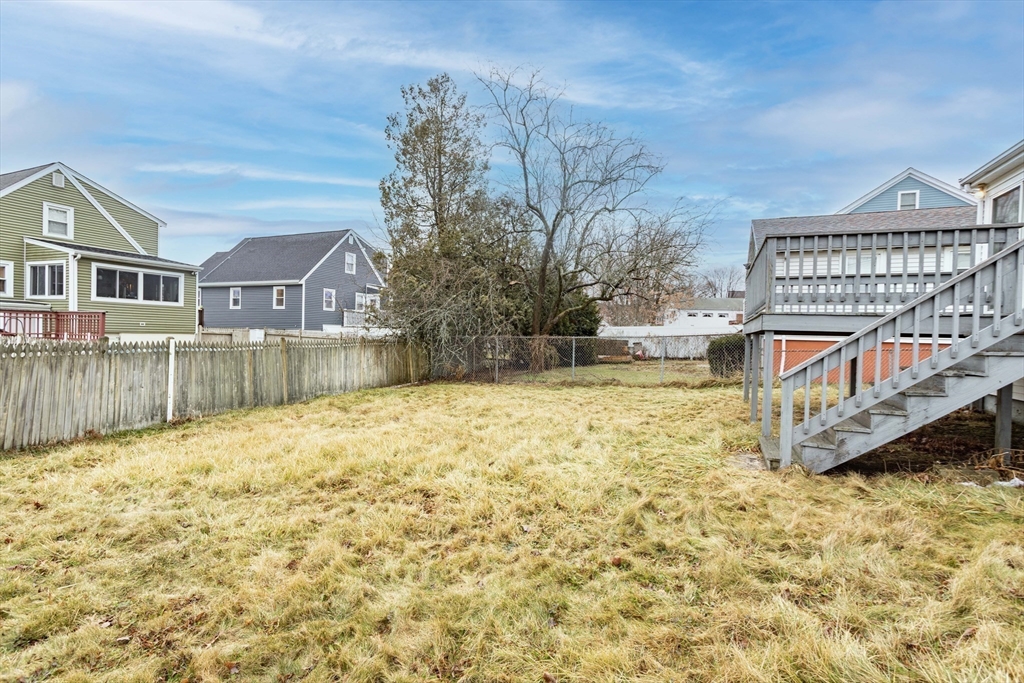 71 Vallaro Rd