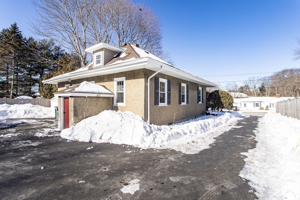 854 Brockton Ave
