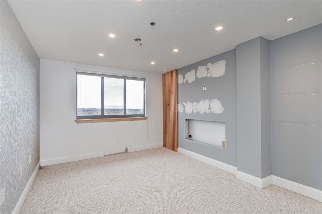 200 Burkhall Street # 807