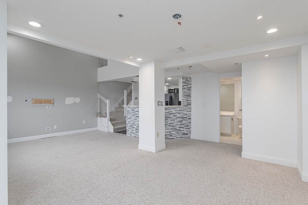 200 Burkhall Street # 807
