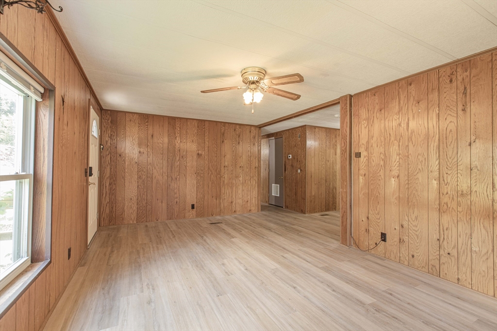 39 Friendship Drive