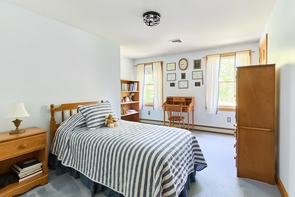 10 Windemere Way