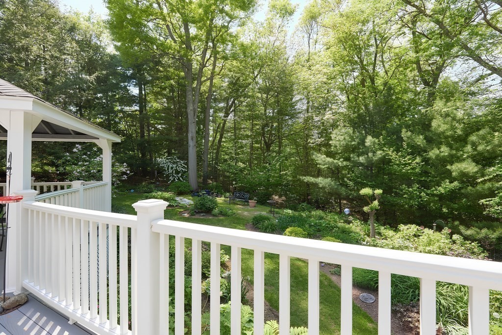 10 Windemere Way
