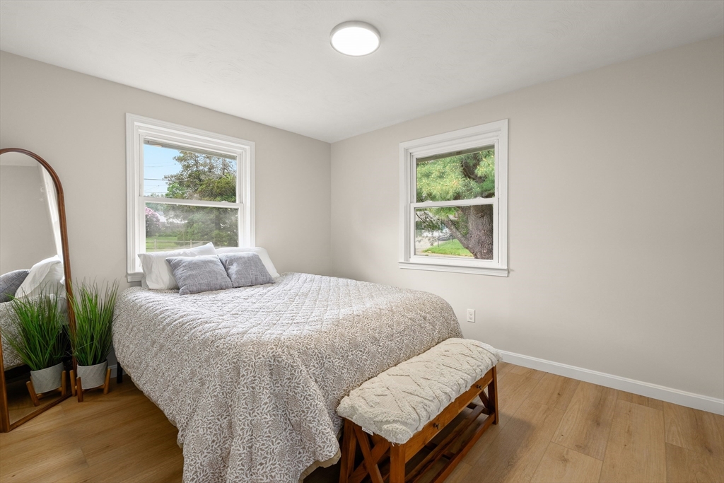 67 Roslyn Rd