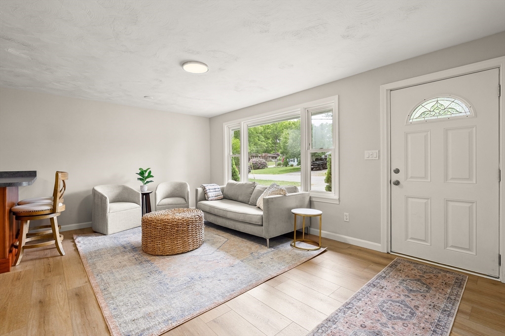 67 Roslyn Rd