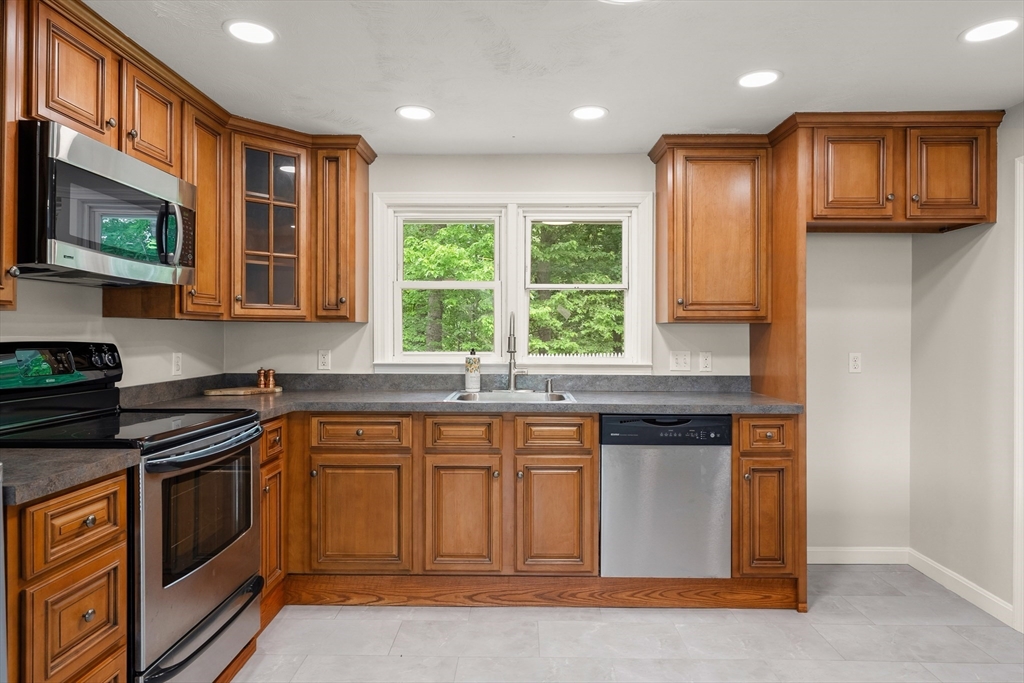 67 Roslyn Rd