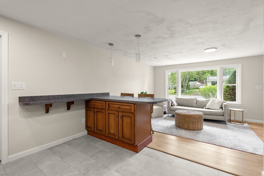 67 Roslyn Rd