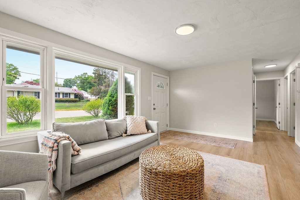 67 Roslyn Rd