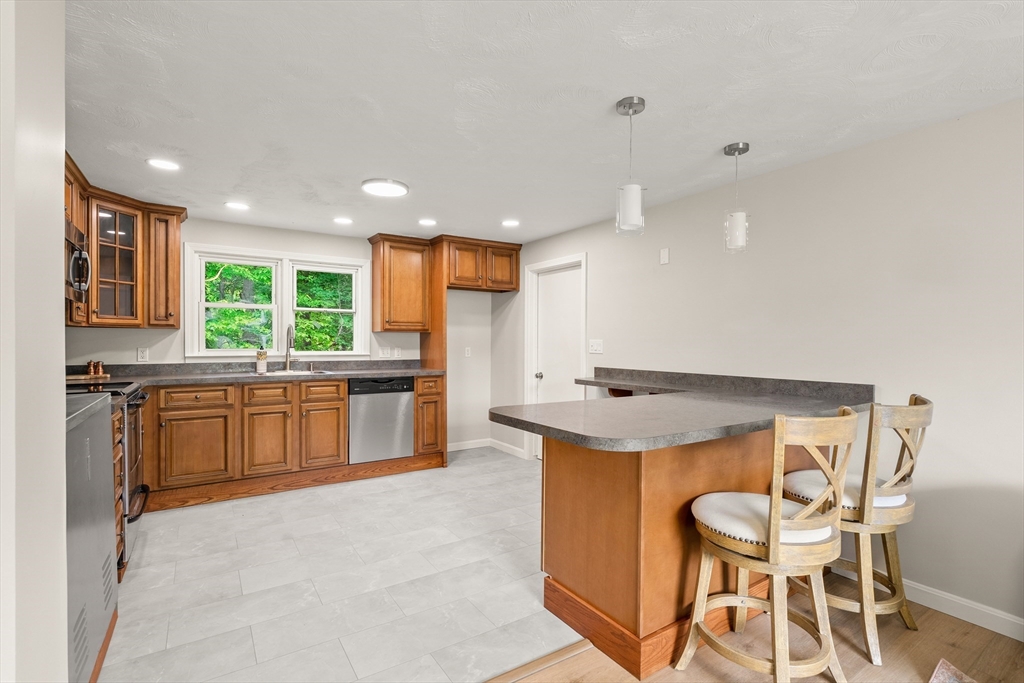 67 Roslyn Rd