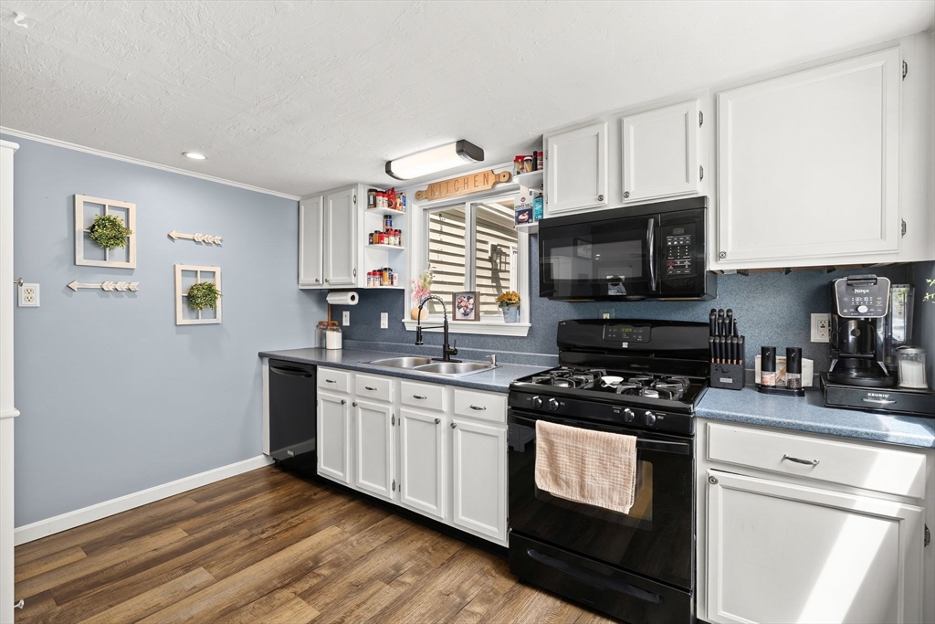 47 Anderson Ave