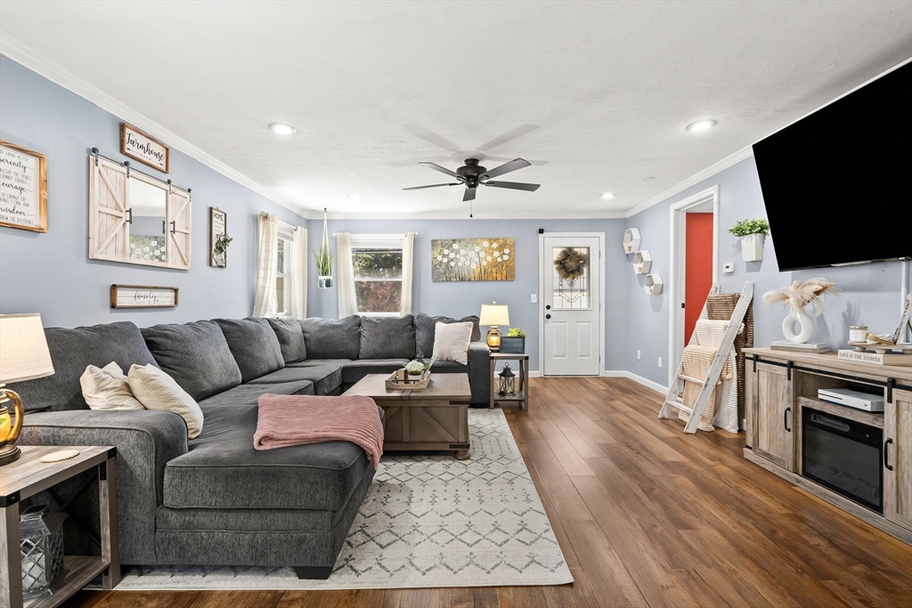 47 Anderson Ave