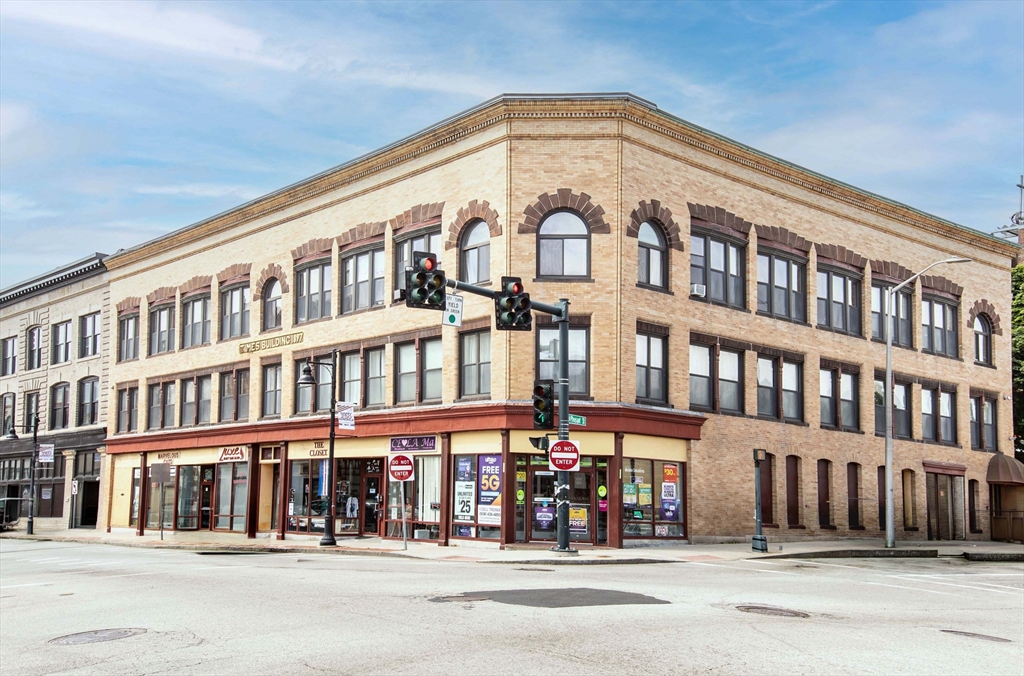 7 Main Street # 106