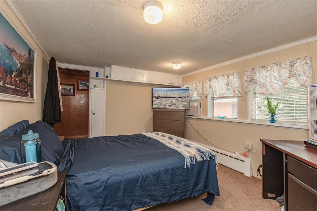 19 Carver St