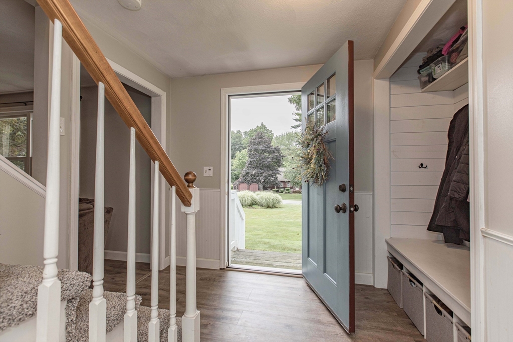 13 Old Powder House Rd