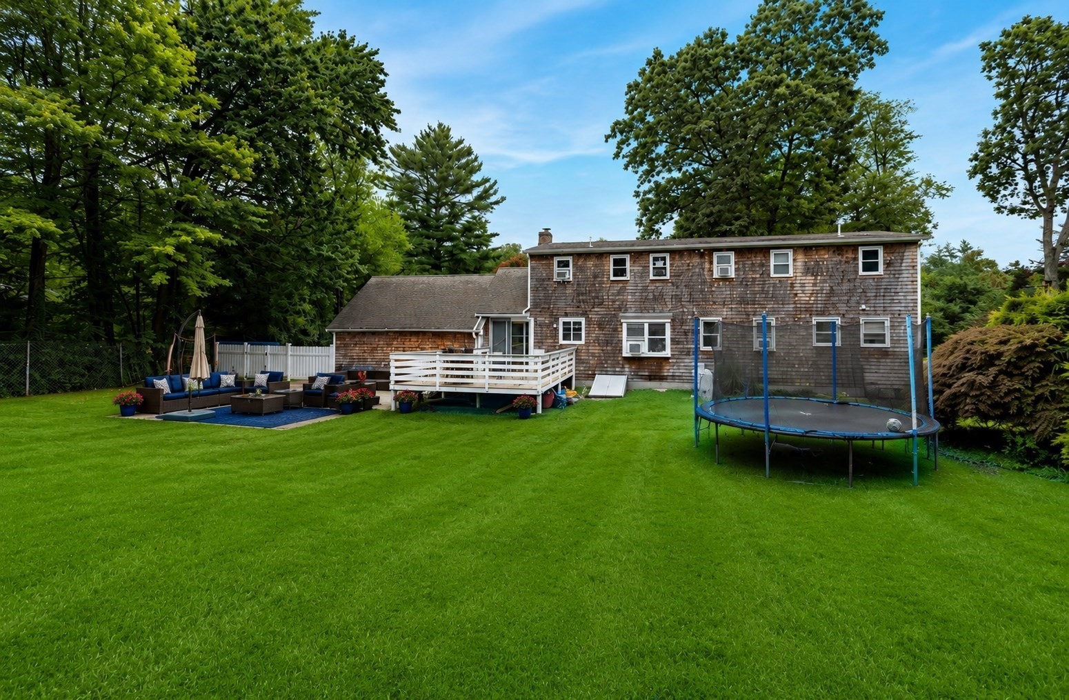 13 Old Powder House Rd