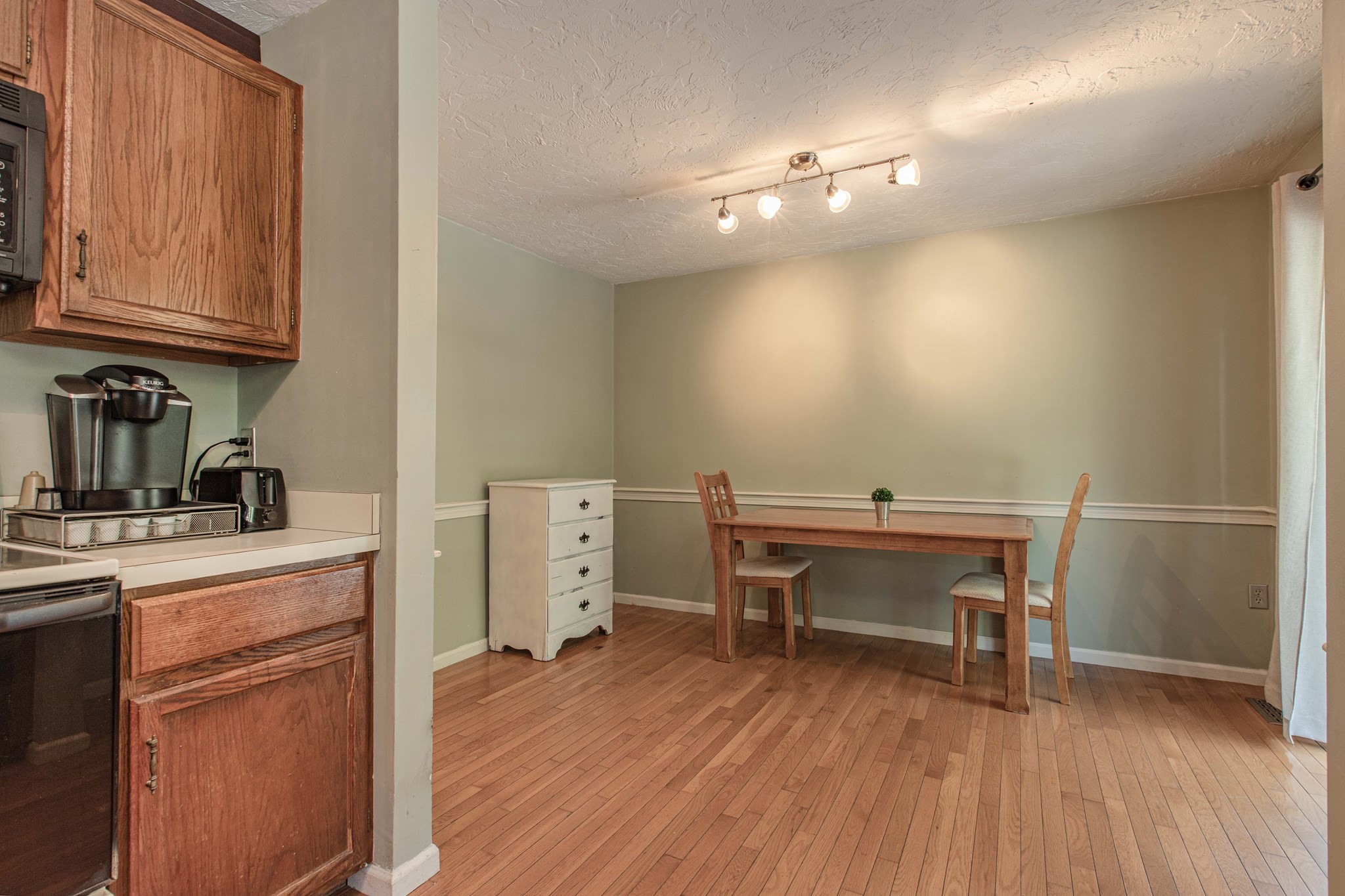 453 Turnpike Street # 24