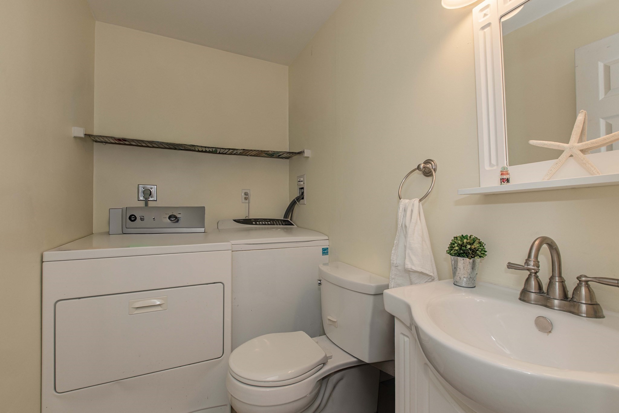 453 Turnpike Street # 24