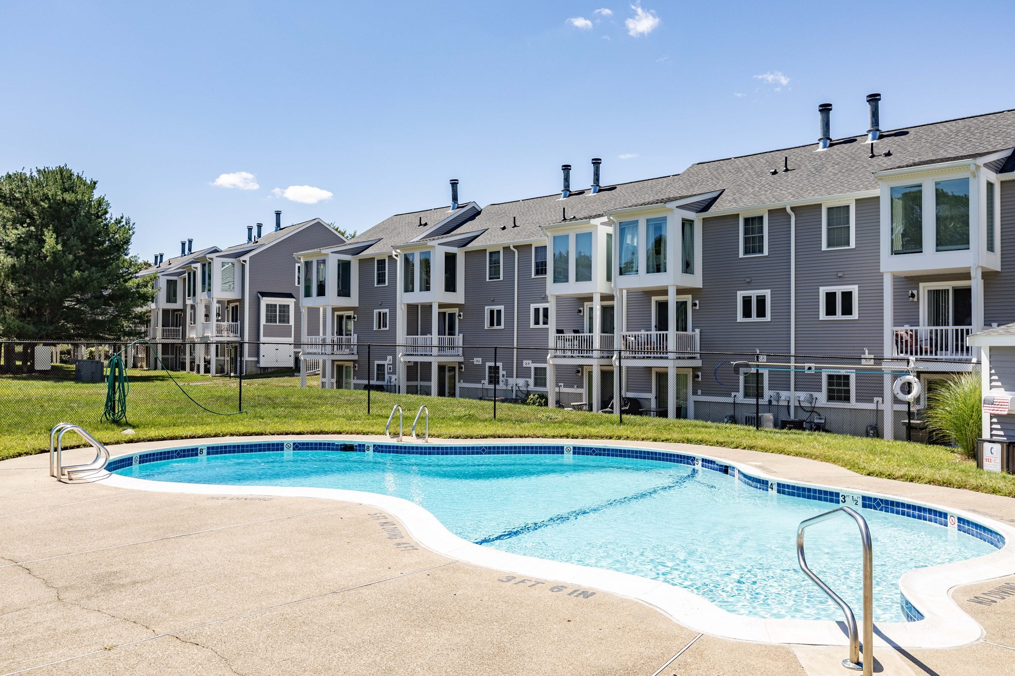 453 Turnpike Street # 24