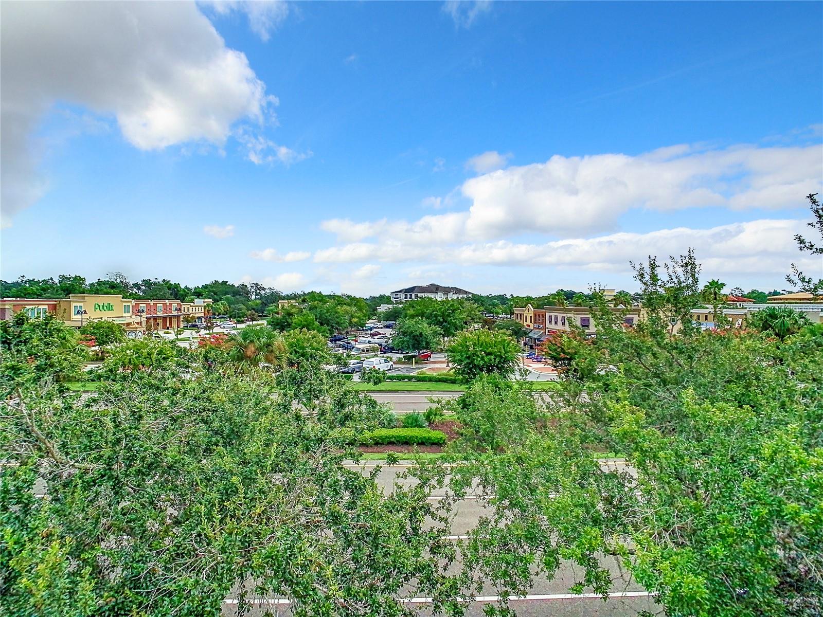 384 INNISBROOK LN