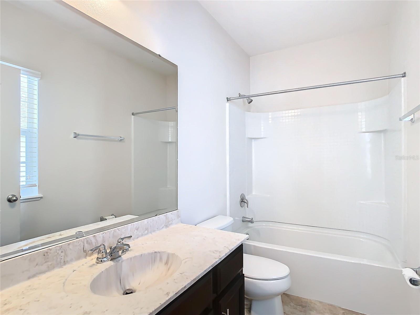384 INNISBROOK LN