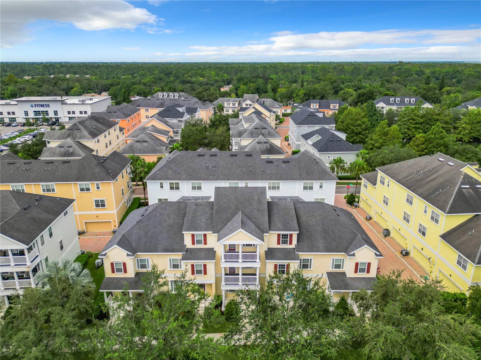 384 INNISBROOK LN
