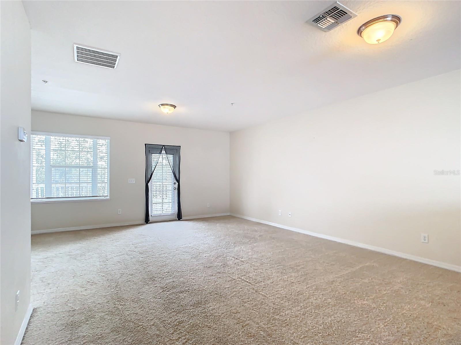 384 INNISBROOK LN