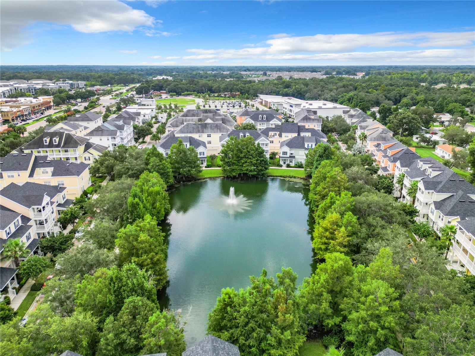384 INNISBROOK LN