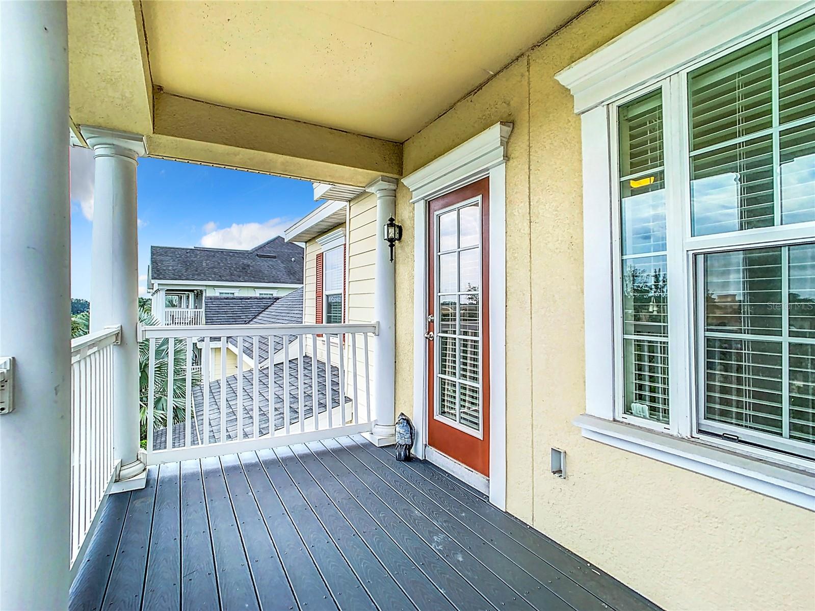 384 INNISBROOK LN