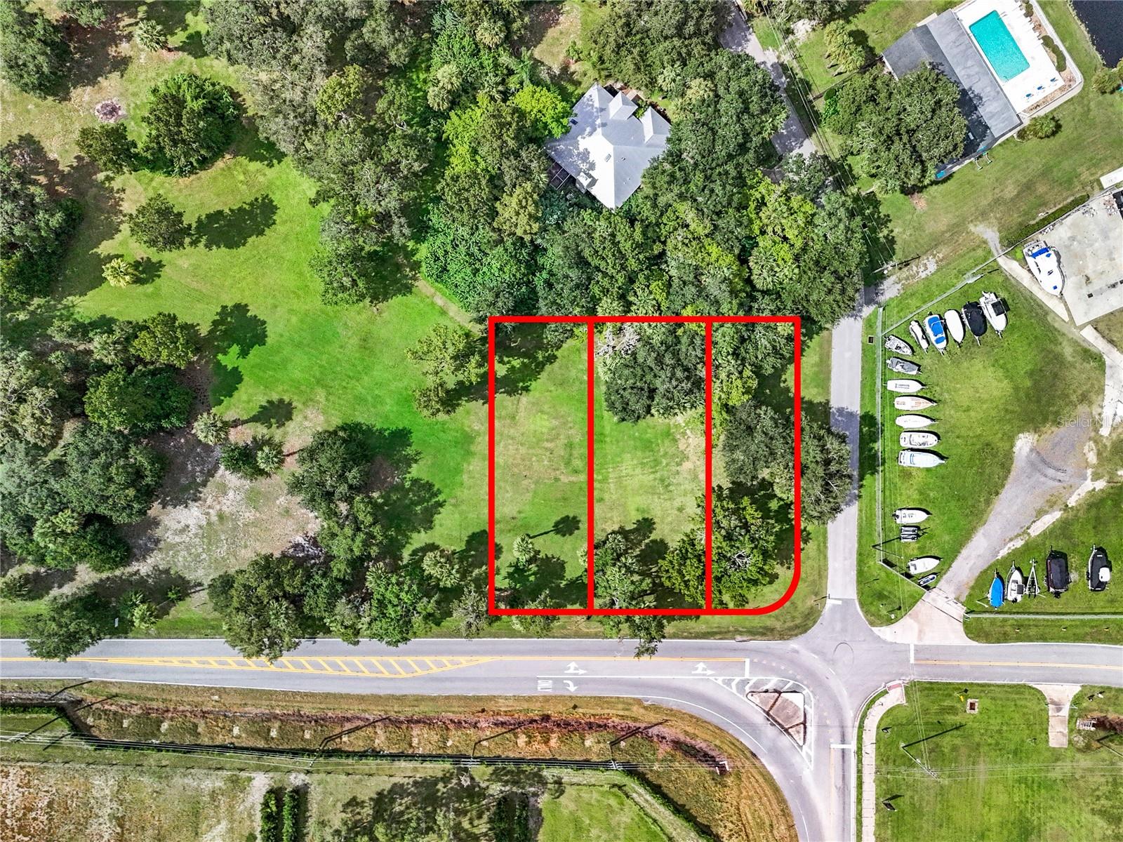 Three Buildable Lots in Sanford's Indian Mound Village