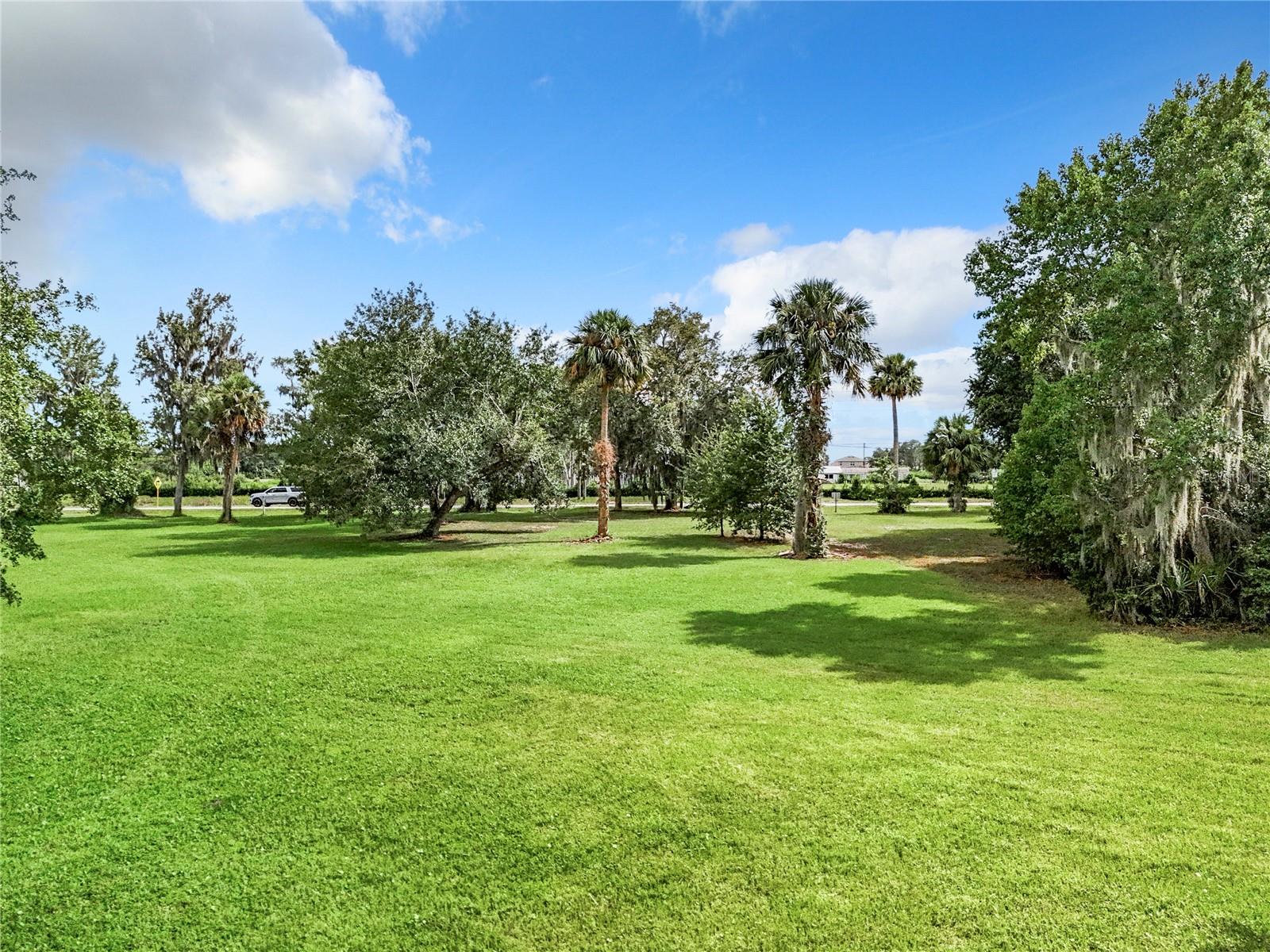 Three Buildable Lots in Sanford's Indian Mound Village