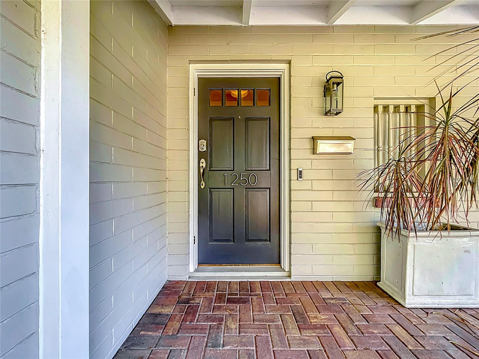 Timeless in Orlando's Beverly Shores