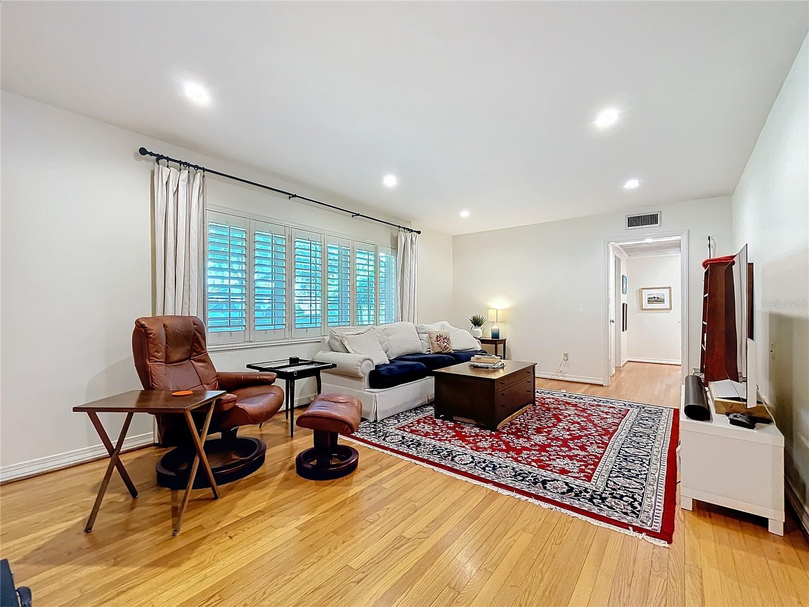 Timeless in Orlando's Beverly Shores