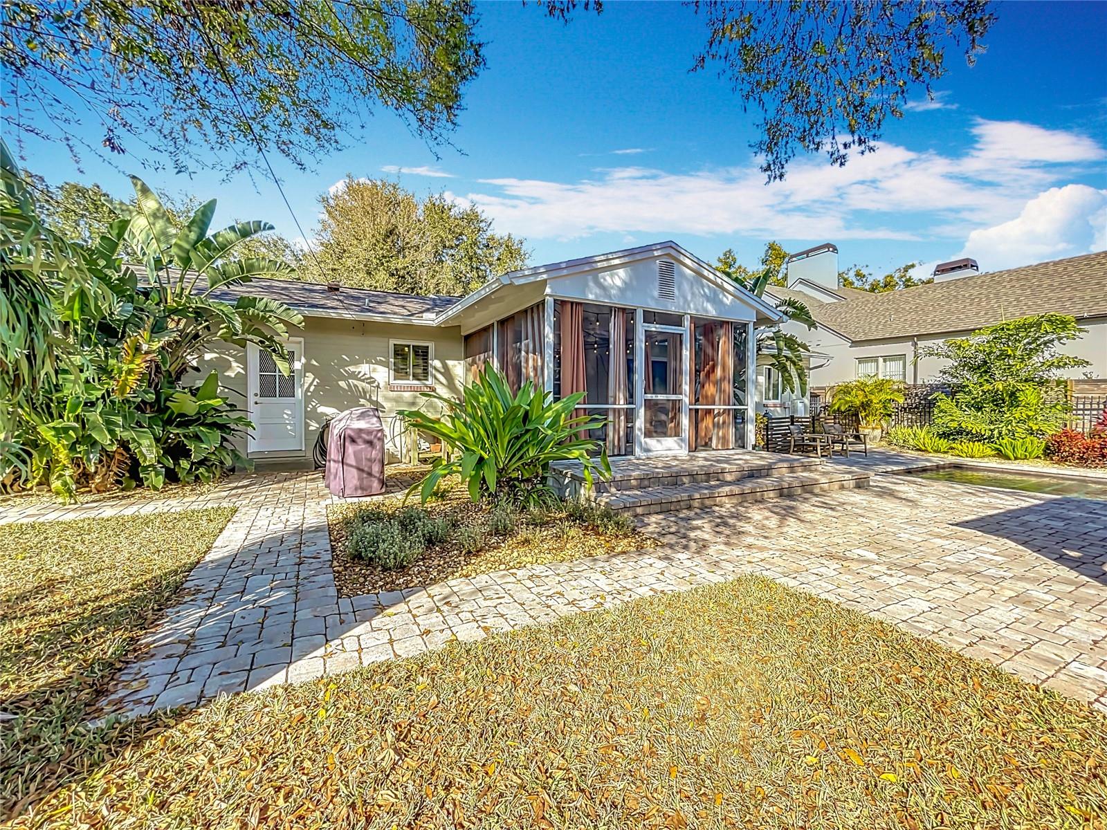 Timeless in Orlando's Beverly Shores