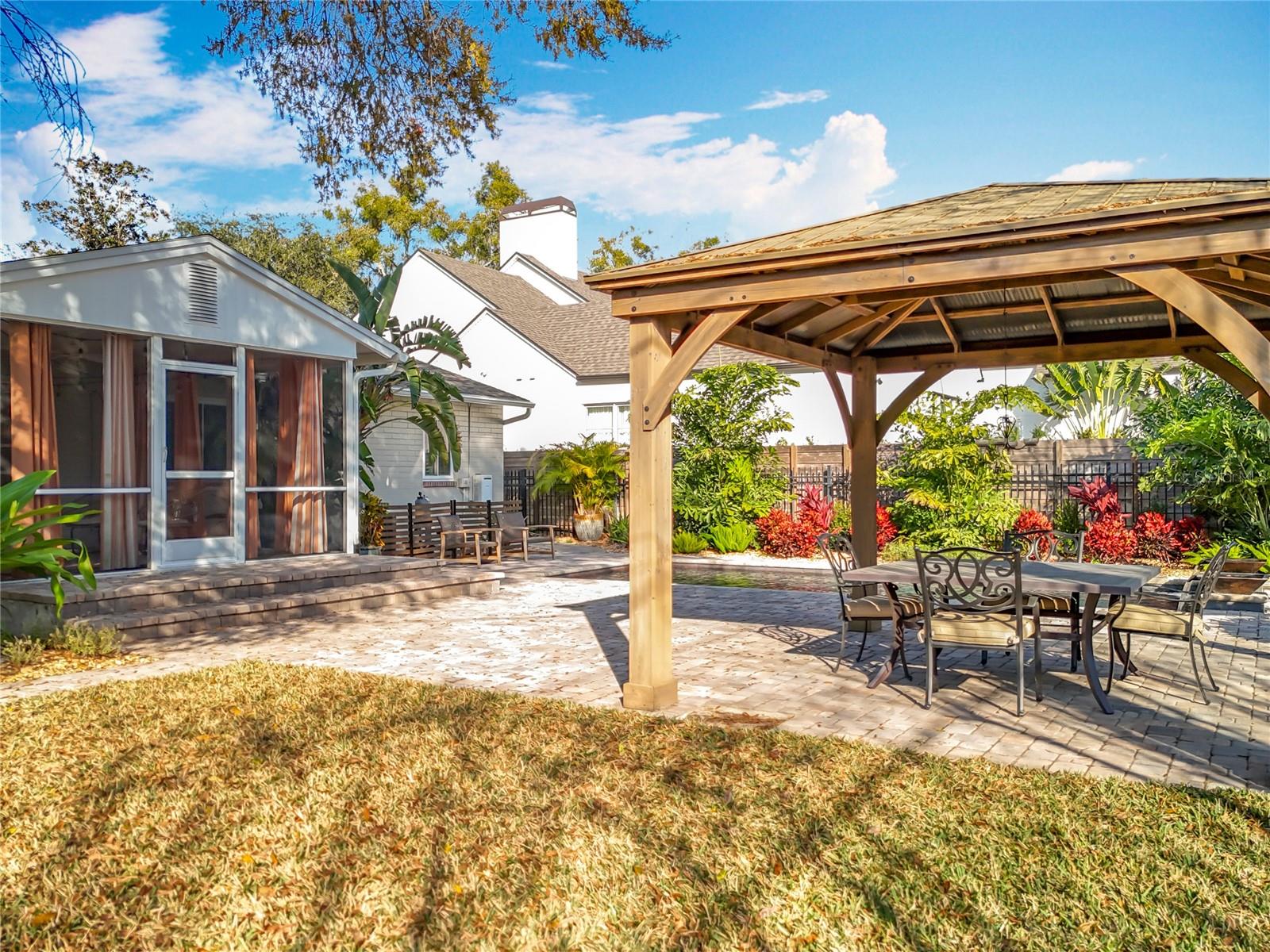 Timeless in Orlando's Beverly Shores