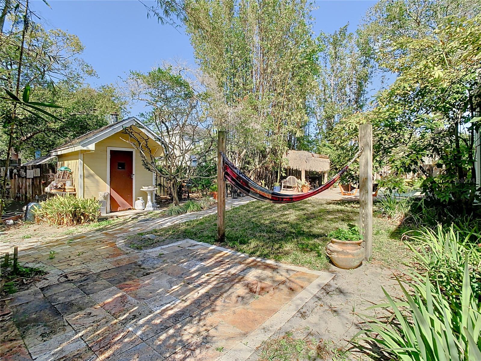 Key West-Style 5-Bedroom Pool Home in Maitland