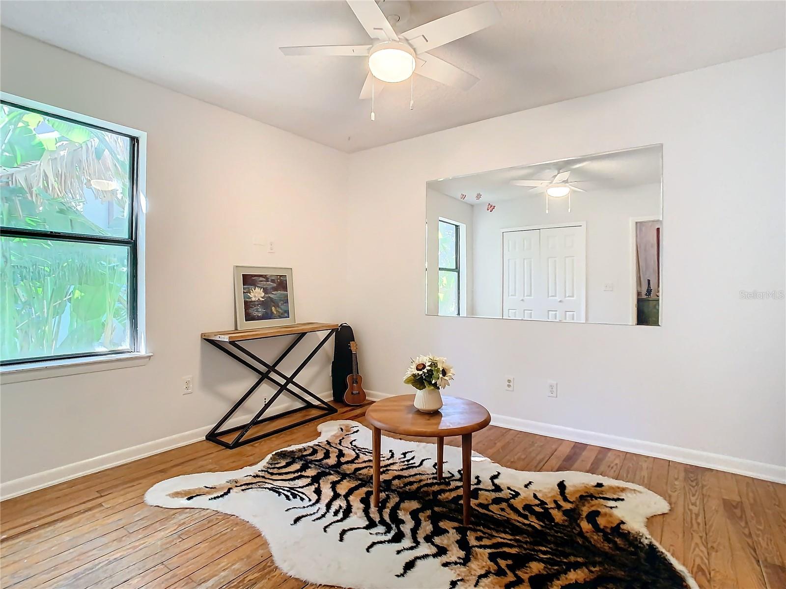 Key West-Style 5-Bedroom Pool Home in Maitland