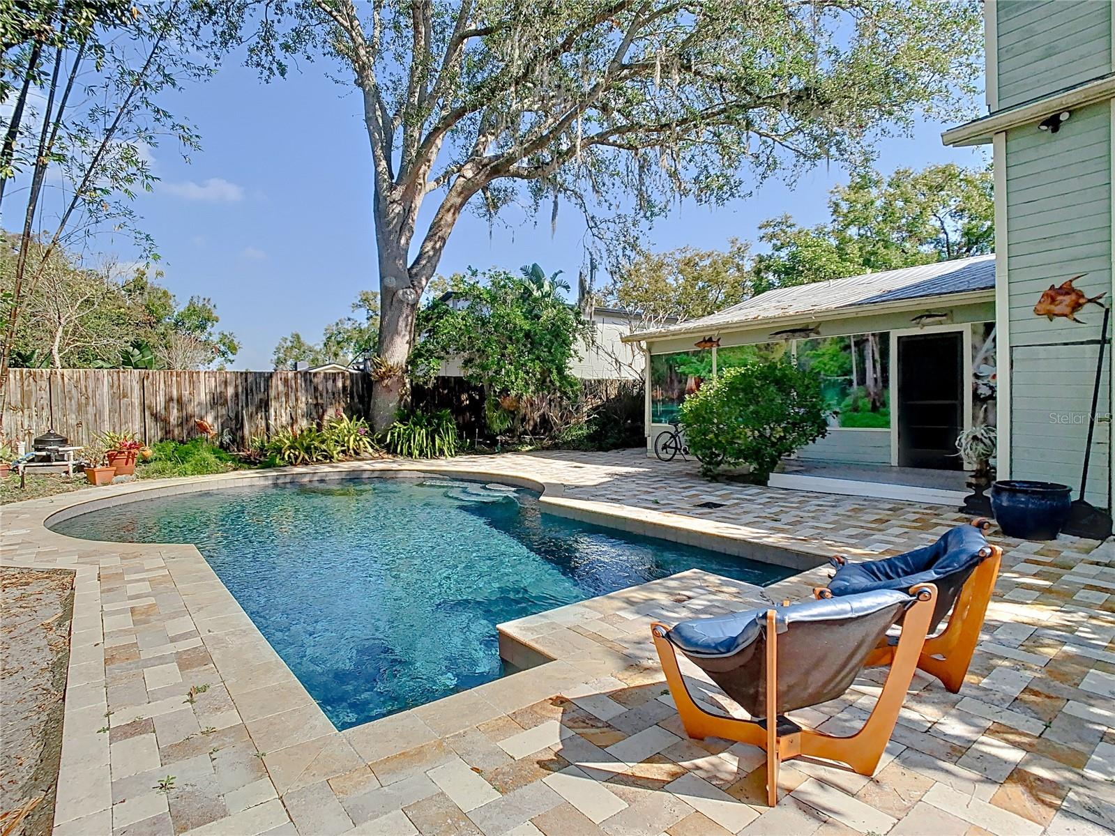 Key West-Style 5-Bedroom Pool Home in Maitland