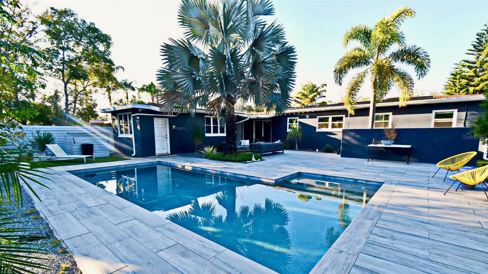Mid-Century Modern in Audubon Park