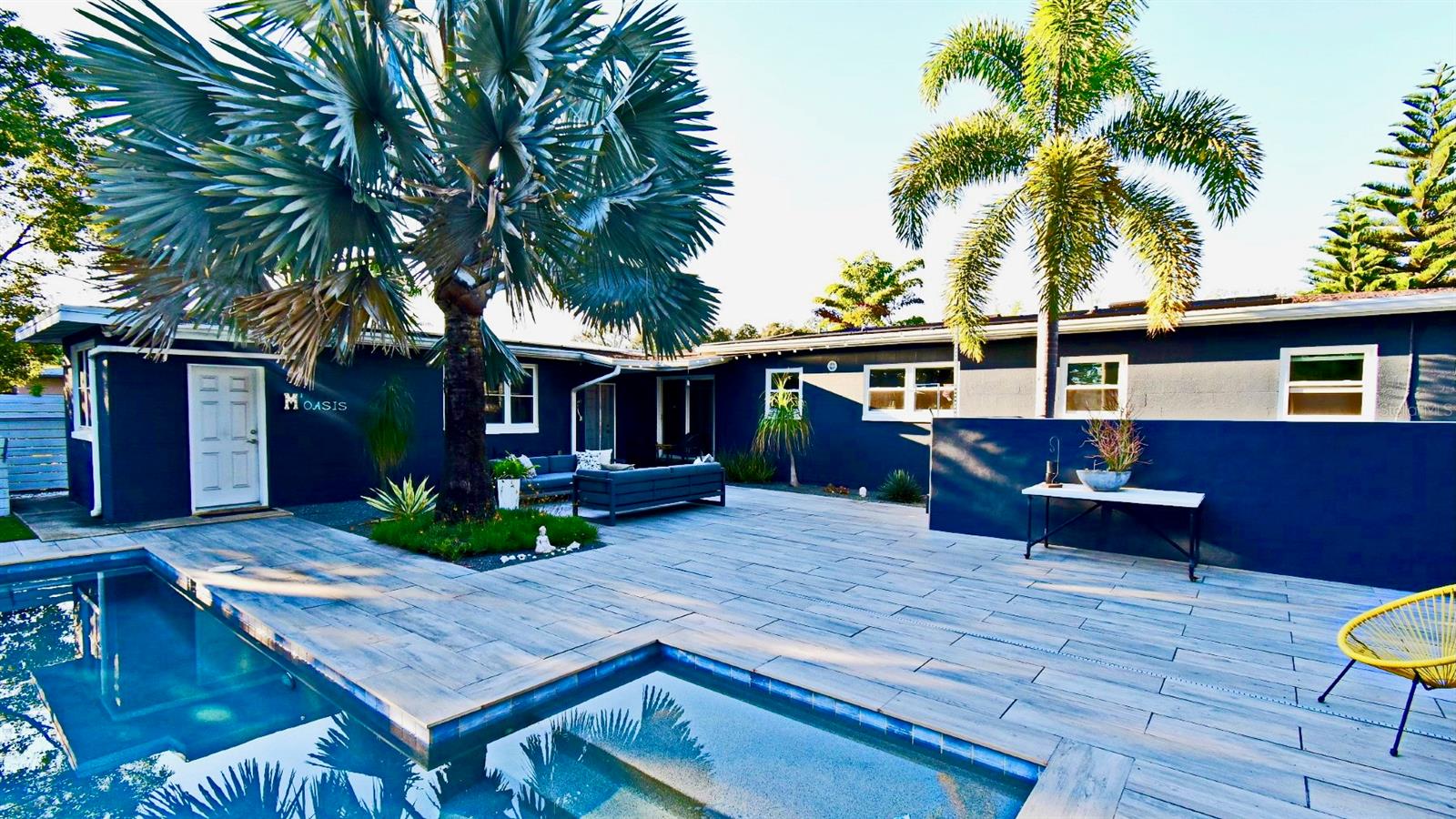 Mid-Century Modern in Audubon Park