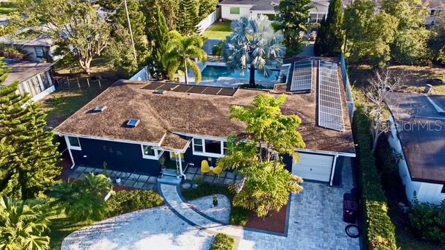 Mid-Century Modern in Audubon Park