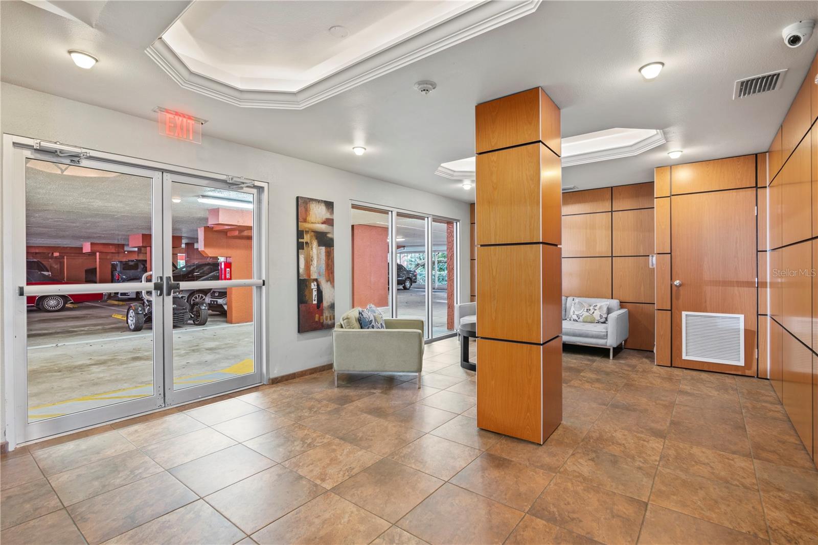 690 OSCEOLA AVE #502