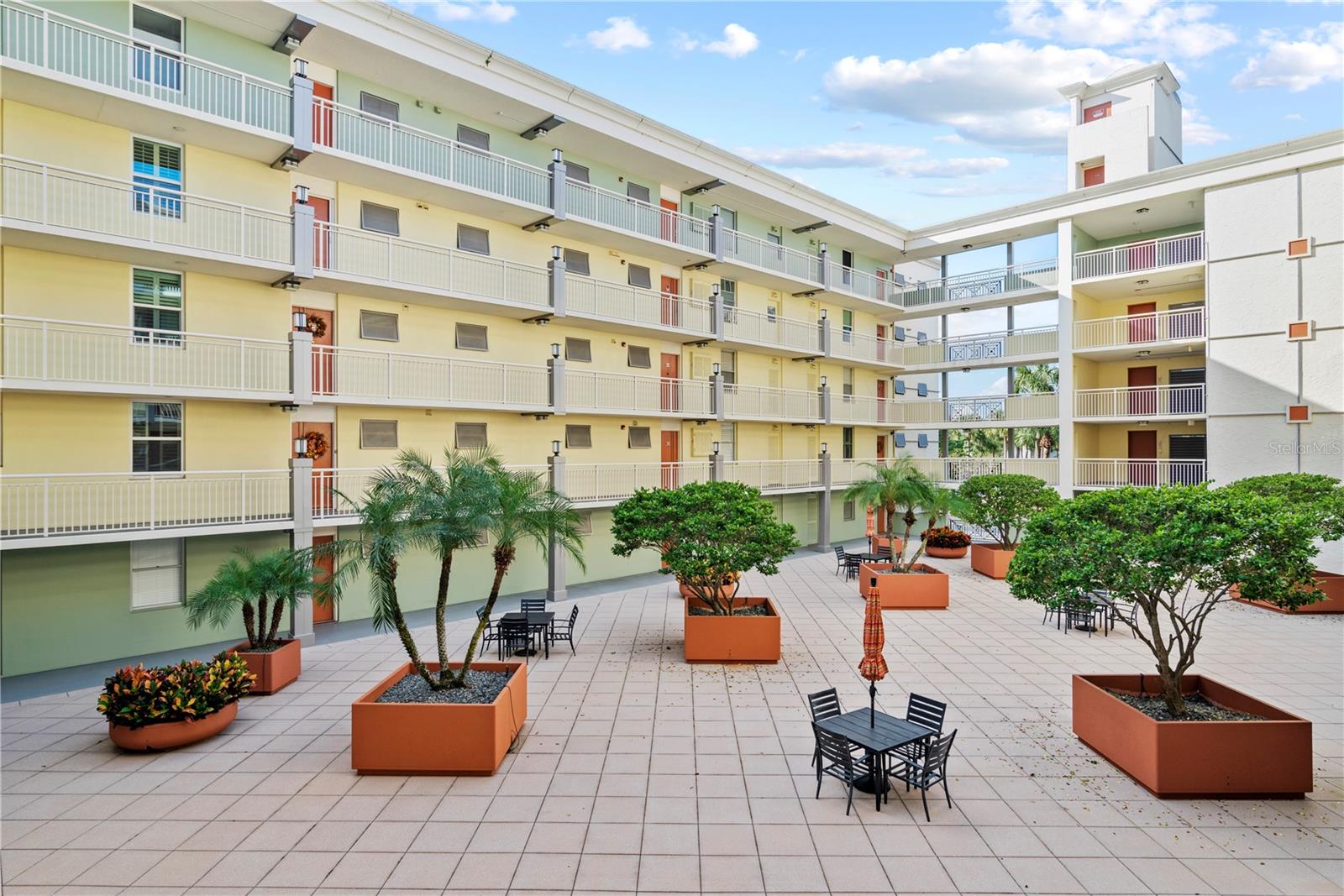 690 OSCEOLA AVE #502