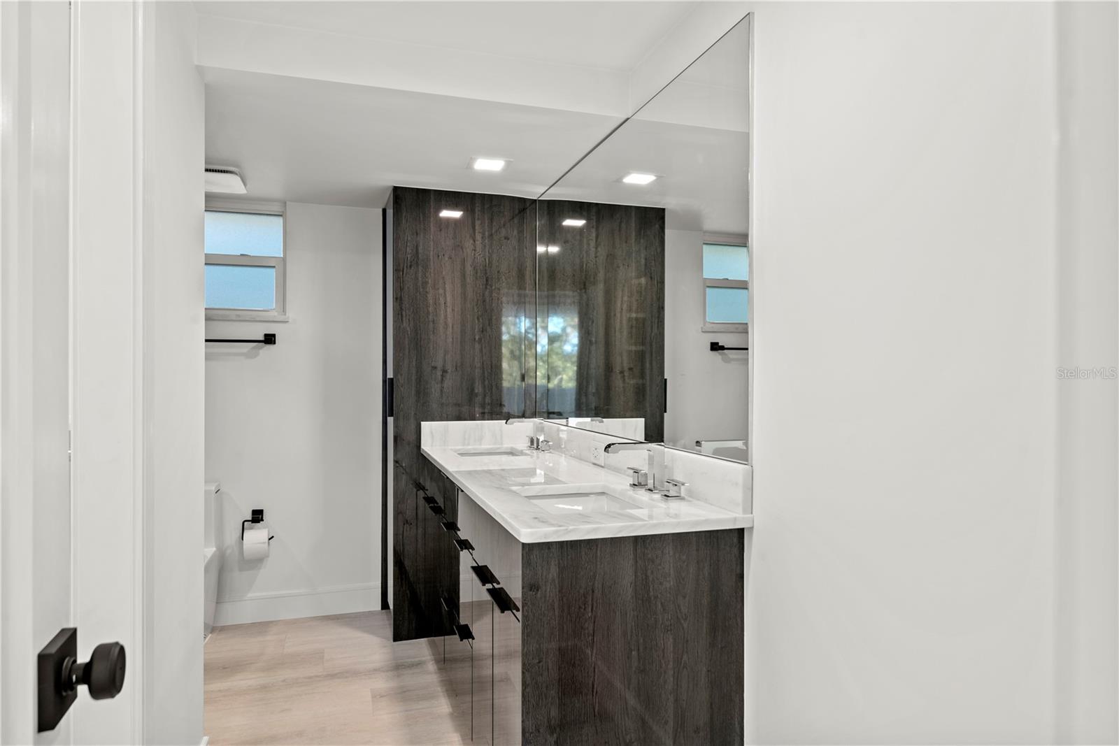 690 OSCEOLA AVE #502