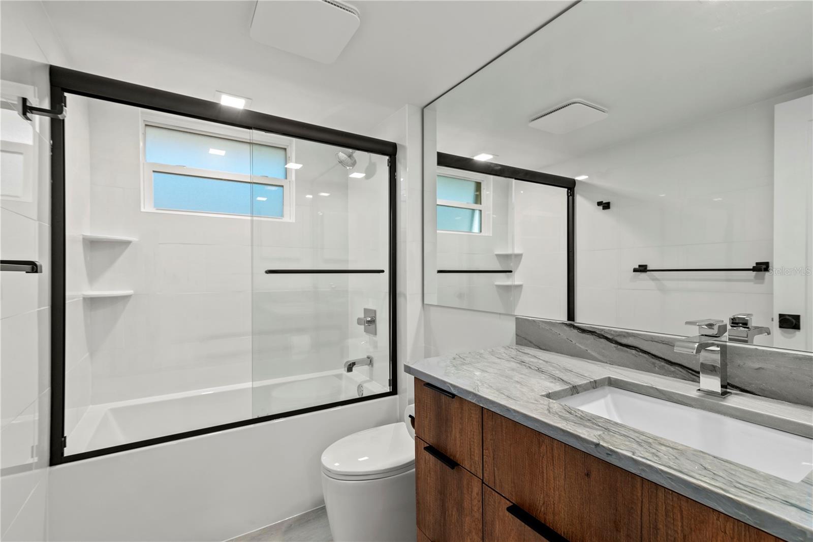 690 OSCEOLA AVE #502