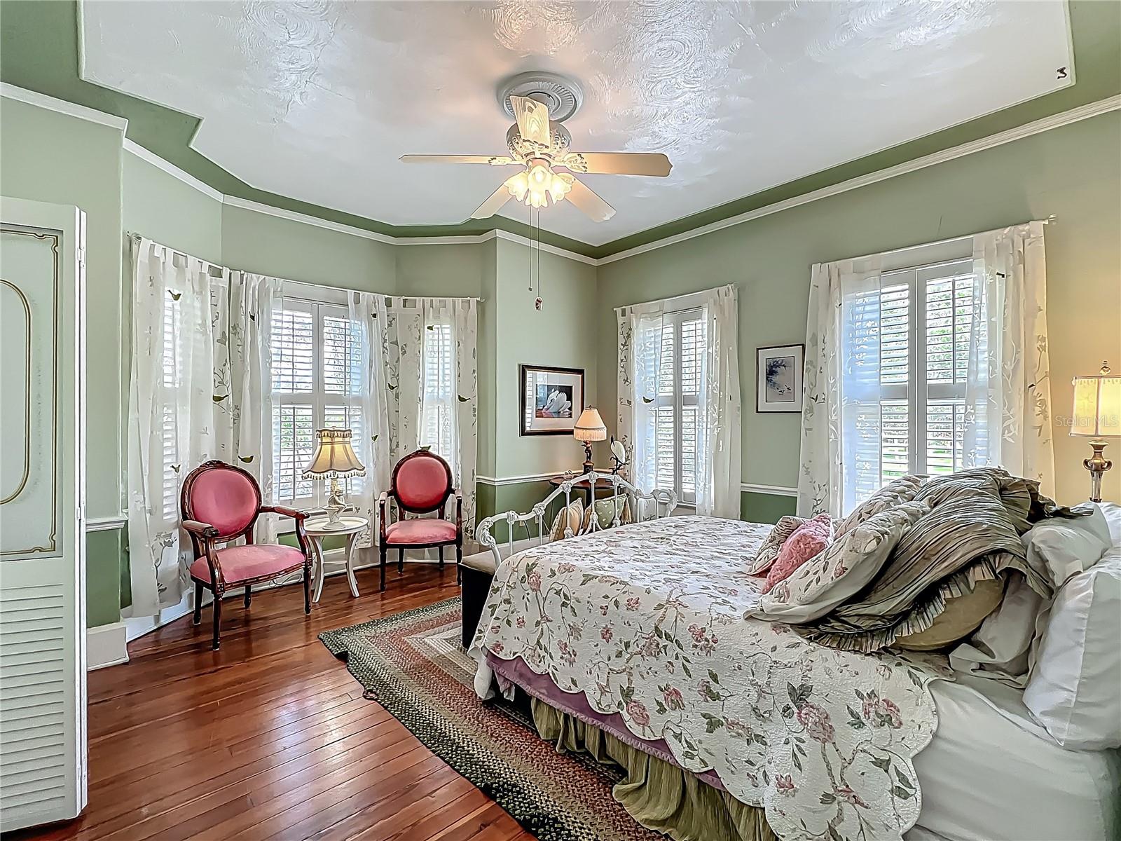 Historic Queen Anne Victorian in Sanford