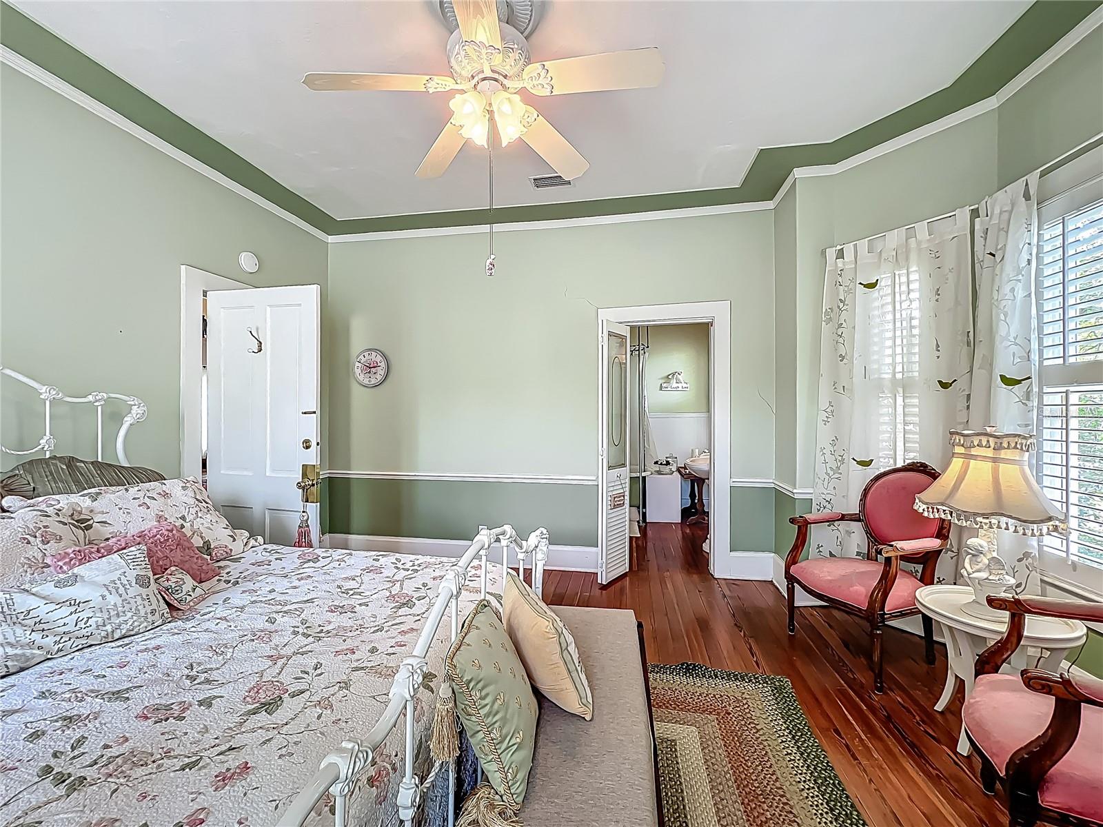 Historic Queen Anne Victorian in Sanford