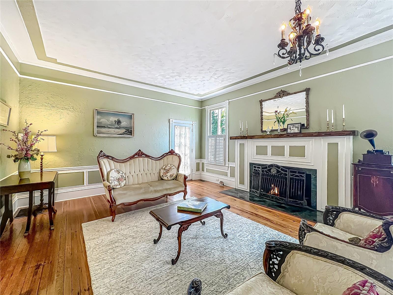 Historic Queen Anne Victorian in Sanford